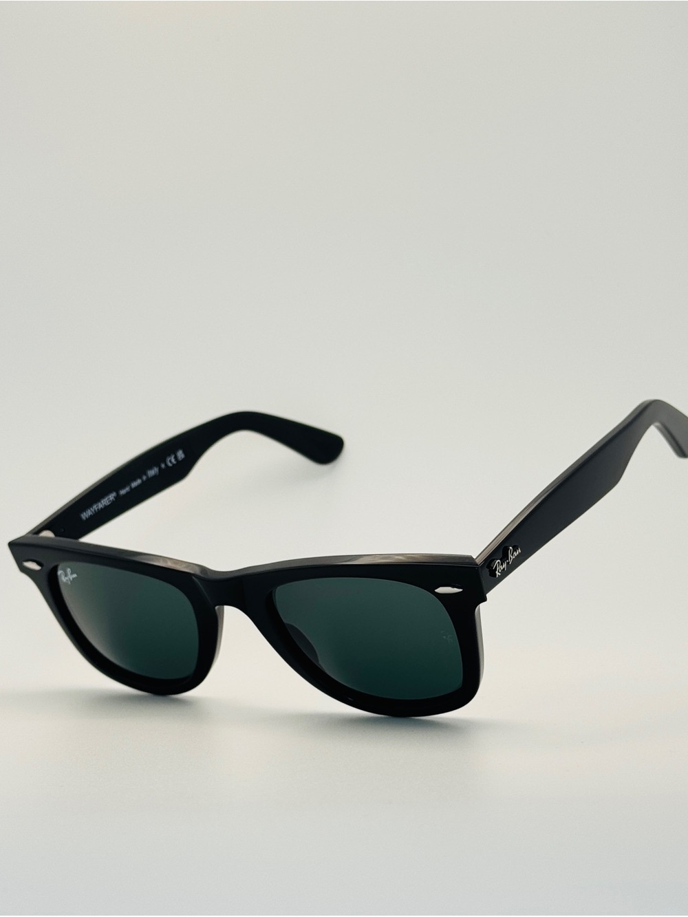 Ray-Ban RB2140 WAYFARER